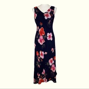Vintage Jones New York  Black Floral Lined  V-Neck Lightweight Slip Dress Size 8